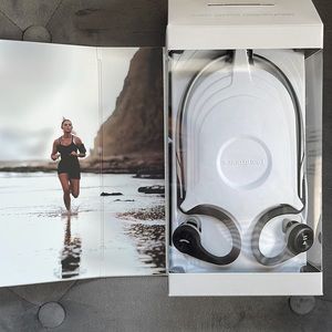 New Plantronics Backbeat Fit Waterproof